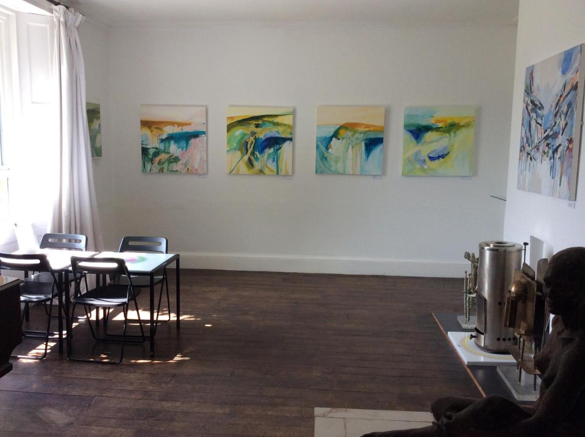 Mid Wales Arts B&B 카이어수스 외부 사진